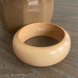GAP Natural Tan Wood Bracelet